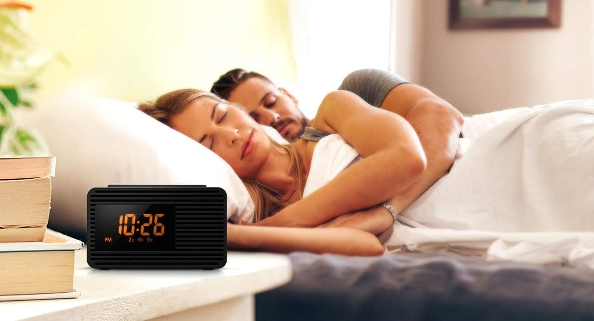 Panasonic Portable Dual Alarm Clock Radio (RC-800GN-K) – Black – AM/FM Presets, Dual Alarm – Ex-Display