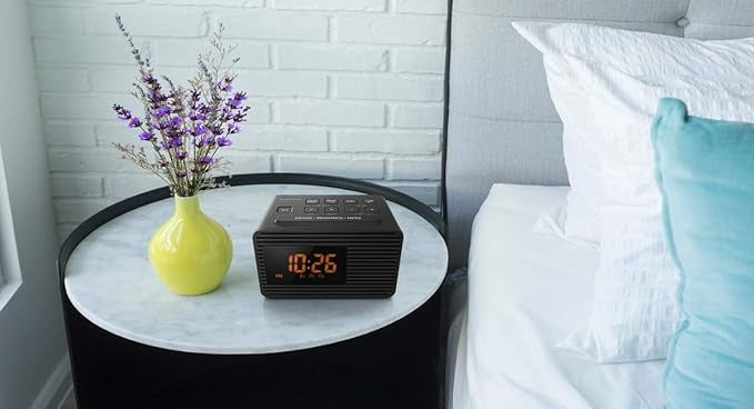 Panasonic Portable Dual Alarm Clock Radio (RC-800GN-K) – Black – AM/FM Presets, Dual Alarm – Ex-Display